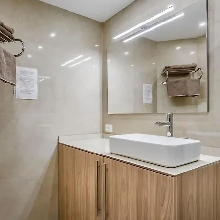 Great Location Studio35 아파트 아데제